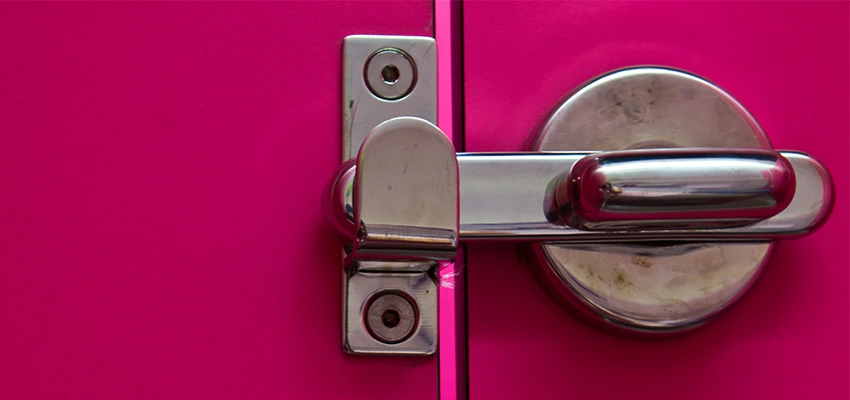 Childproof Gate Lock in Kankakee