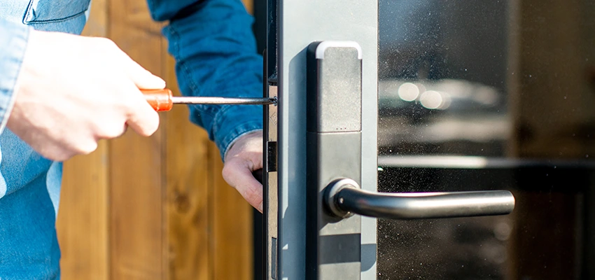 Aluminium Door Lock Replacement in Kankakee