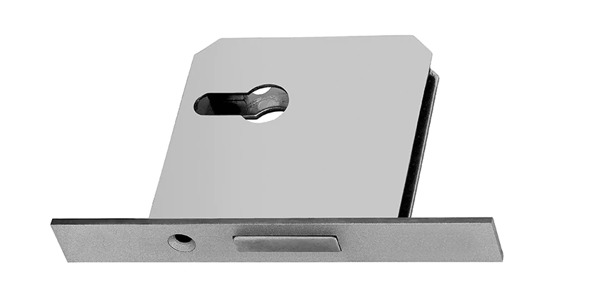 Fix A Deadbolt Door Lock in Kankakee, Illinois
